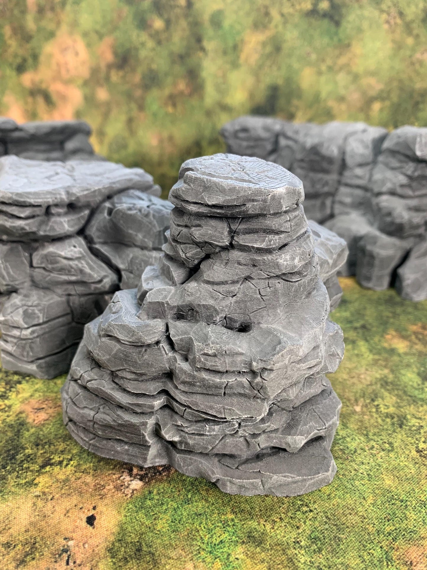 Tabletop Terrain - Große Felsen Set | Giant Rock Walls | Mountain | Cliff | Bundle | 32mm | 28mm| Wargaming | RPG | Grassland | Desert | 5e