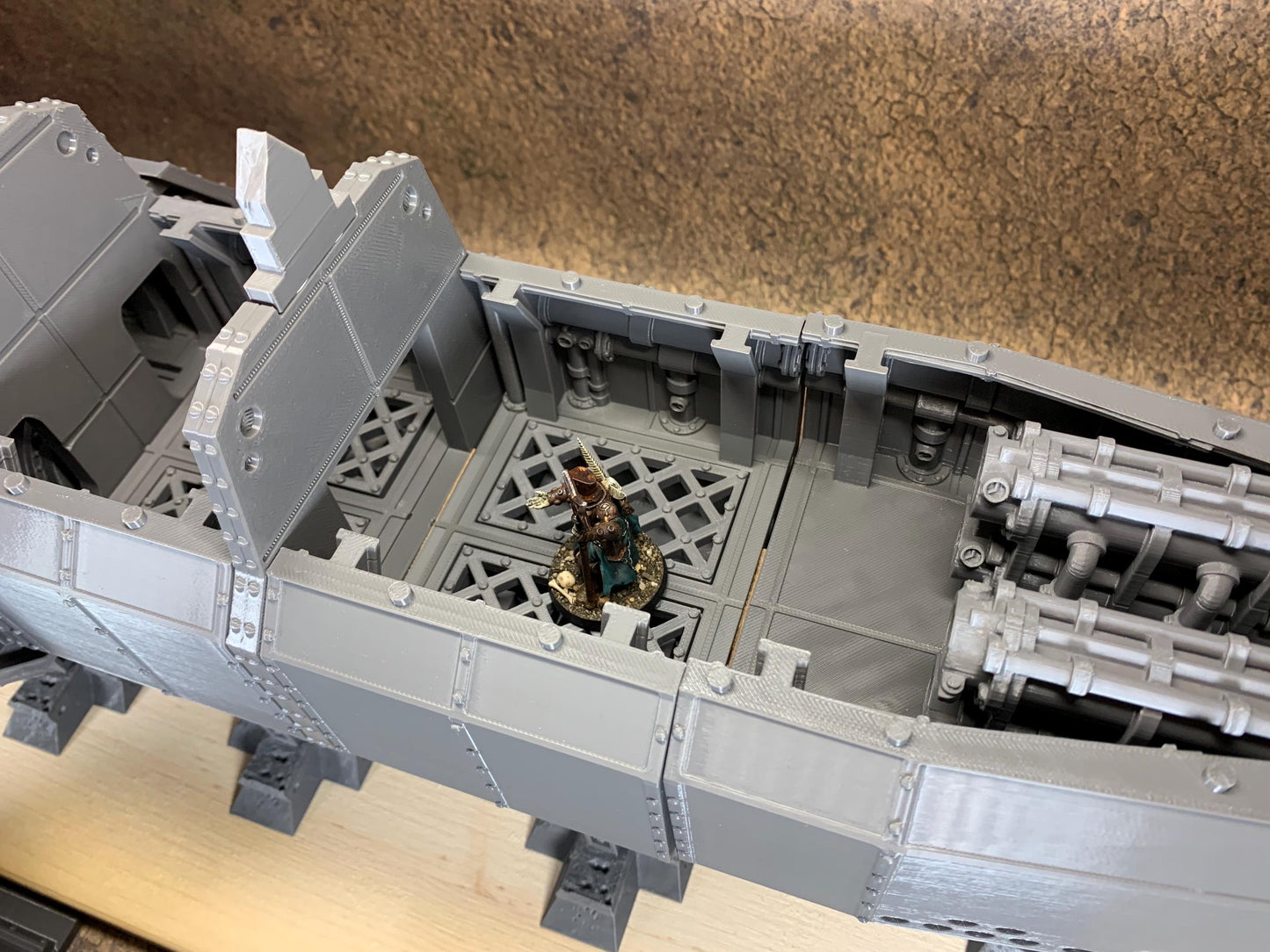 Heretic Legion Submarine | Playable Interior | Trench Crusade | Storming the Shores | Naval Raiders | Tabletop Terrain | 28/32mm | Diceverse